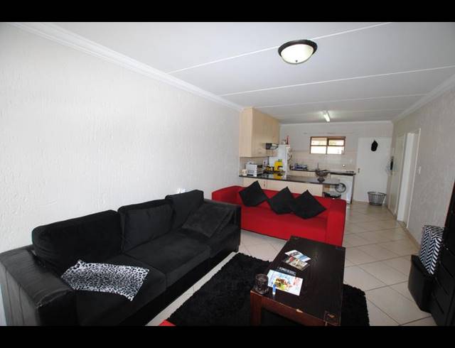 1 BEDROOM APARTMENT FOR SALE IN PAULSHOF